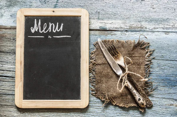 Restaurangens Meny Ovanifrån Chalkboard Menyn Handpåläggning Rustikt Trä Skrivbordet — Stockfoto