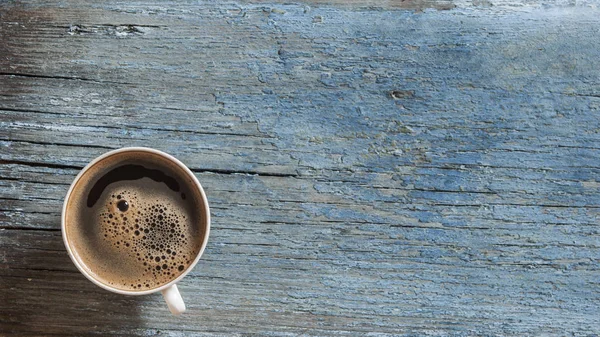 Overhead View Freshly Brewed Mug Espresso Coffee Rustic Wooden Background — Stock Photo, Image