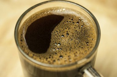 Kahve köpüğü aşırı kapatın. Makro doku ve arka plan