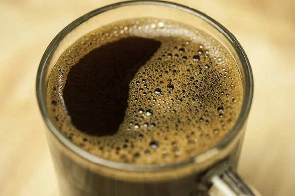 Kahve köpüğü aşırı kapatın. Makro doku ve arka plan