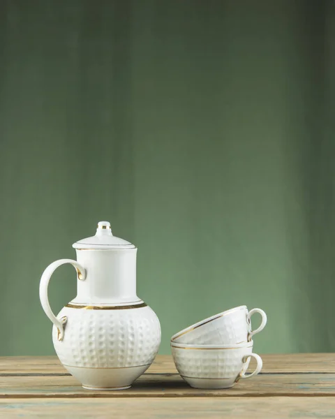 Ceramic Teapot Stack Cups Wooden Table Copy Space — Stock Photo, Image