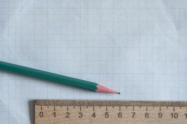 Alet takımları ve Cetveller grafik kağıt üzerine çizim seti