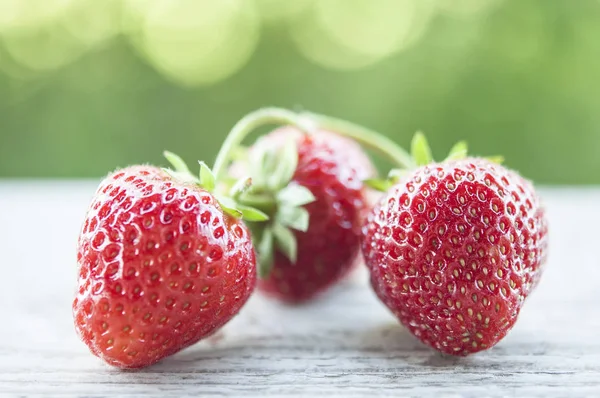 Zoete tuinbessen. Rode bessen. — Stockfoto