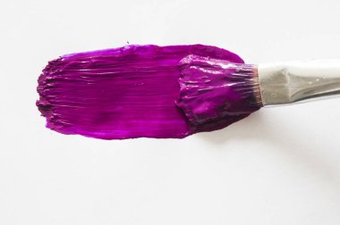 fırça darbesi beyaz arkaplanda izole edildi