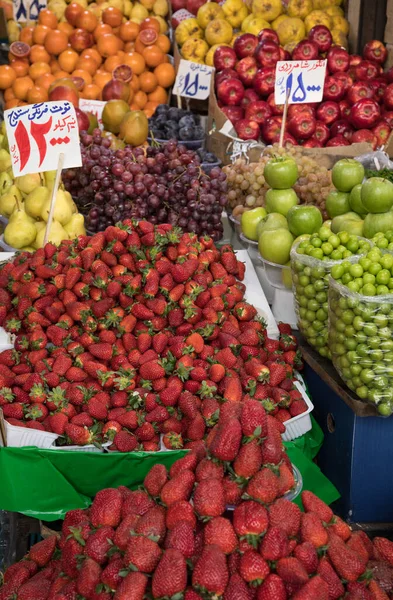 Organic Fruits Traditional Bazaar Tajrish District Tehran Iran — Stock Photo, Image