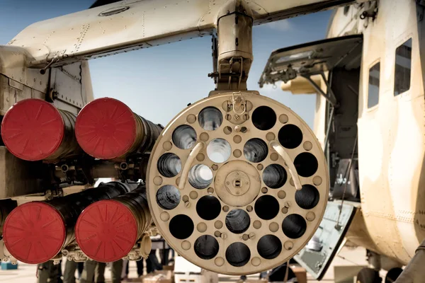 Lançador Foguetes Sob Asa Helicóptero Militar — Fotografia de Stock