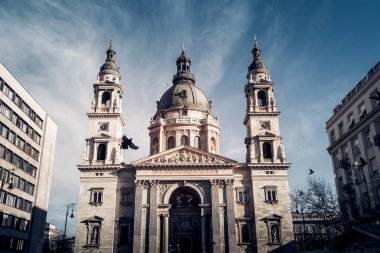 St. Stephen Bazilikası görünümünü Caddesi. Budapeşte, Macaristan.