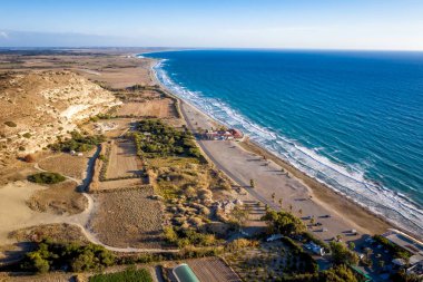 Kourion çevresinin yükseltilmiş görünümü. Limasol District, Kıbrıs