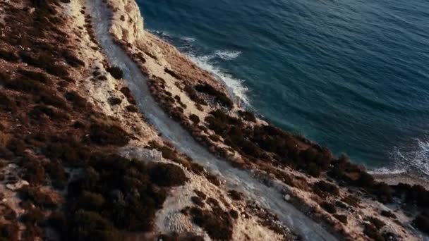 Trilha Caminhada Longo Costa Baía Episkopi Distrito Limassol — Vídeo de Stock