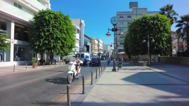 Limassol Chipre Abril 2018 Tráfego Rua Anexartisias — Vídeo de Stock