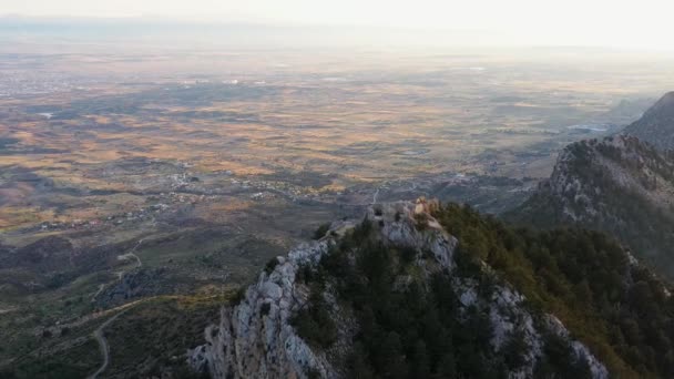 Vuela Sobre Castillo Buffavento Distrito Kyrenia — Vídeo de stock