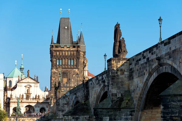 View of Charles bridge (Karluv Most), Prague, Czech Republic — Stock Photo, Image