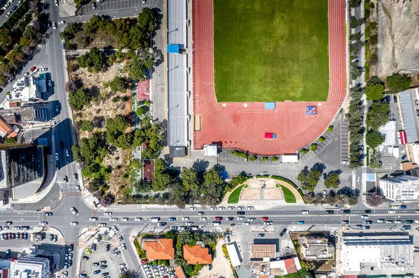 Εναέρια άποψη του Arch. Λεωφόρος Μακαρίου Γ 'και στάδιο Λανίτιου. Λεμεσός, Κύπρος — Φωτογραφία Αρχείου