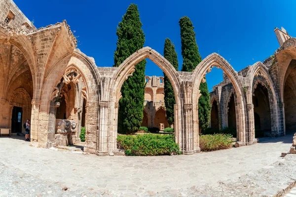 ベラペイ修道院の回廊 キプロス共和国キレニア県 — ストック写真