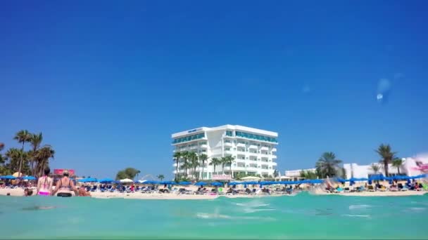 Ayia Napa Cypr Października 2019 Widok Plażę Sandy Bay Vathia — Wideo stockowe