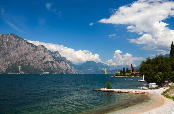 Mooie Kust Van Het Gardameer Italië — Stockfoto