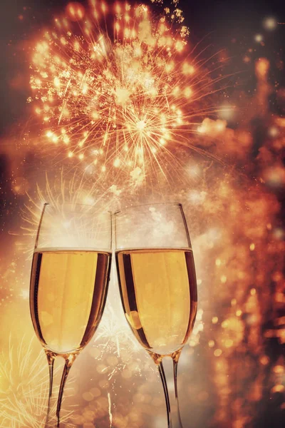 Glasses Champagne Sparkling Holiday Background Fireworks — Stock Photo, Image