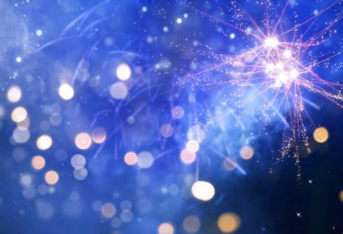 Yeni yılda havai fişekler ve kopyalama alanı - soyut tatil arkaplanı