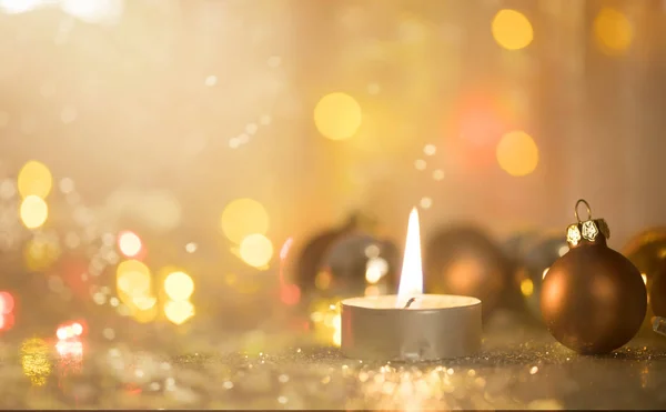 Волшебный Золотой Праздничный Фон Свечами Рождественским Декором — стоковое фото