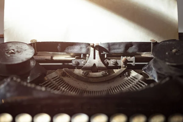 Close up of  vintage retro styled typewriter. — Stock Photo, Image
