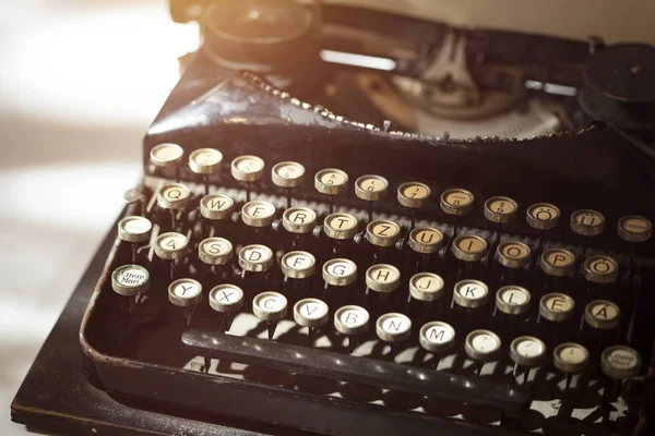 Close up of  vintage retro styled typewriter. — Stock Photo, Image