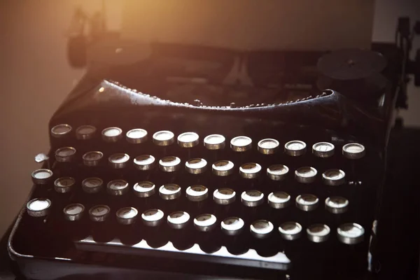 Close up of  vintage retro styled typewriter. — Stock Photo, Image