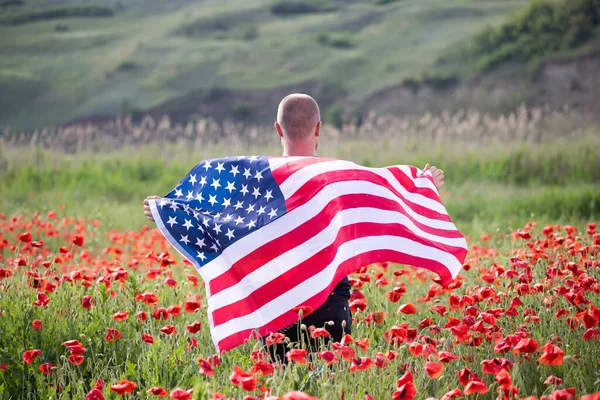 Attractive Man Holding Flag United States Beautiful Poppy Field Clear — Stock Photo, Image