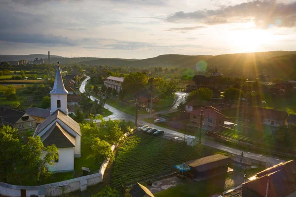 Ciel Dramatique Avec Tonnerre Sur Petit Village Transylvanie — Photo