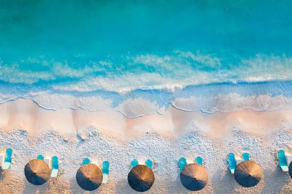 Luftaufnahme Des Blauen Ozeans Mit Kristallklarem Türkisfarbenem Wasser Der Insel — Stockfoto