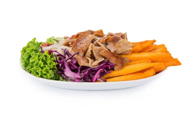 Türk döner kebap plaka beyaz arka plan üzerinde.