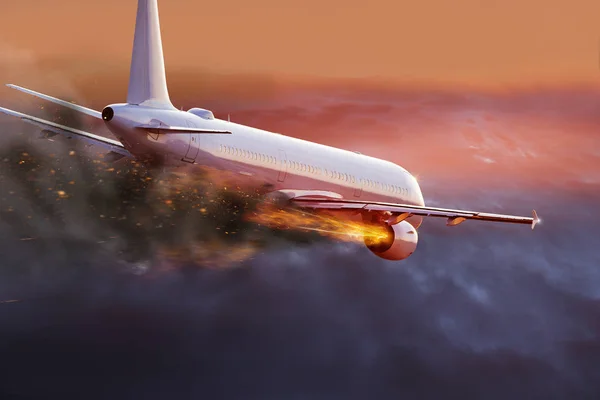 Airplane with engine on fire, concept of aerial disaster. — Stock Photo, Image