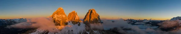 ドロミテ山脈の美しい秋の風景 イタリア — ストック写真