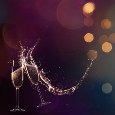 Bokeh özgeçmişi olan renkli bir havai fişek. Yeni yıl kutlaması.