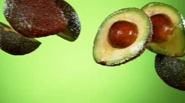 Avokado Çarpışmasının Süper Yavaş Çekimi