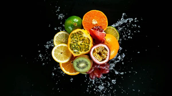 Freeze Motion Shot of Fresh Fruits with Splashing Water — Stock fotografie