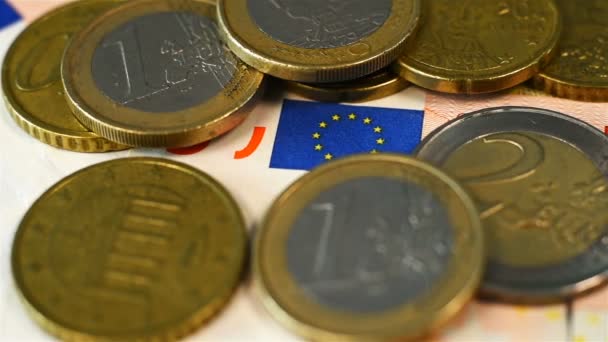 Billete Euros Muchas Monedas Cerca Concepto Negocio — Vídeo de stock