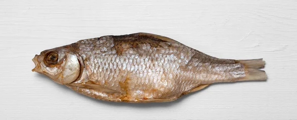 Pesce Salato Essiccato Primo Piano Fondo Bianco — Foto Stock