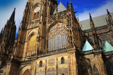 Prag, Çek Cumhuriyeti 'ndeki Prag Kalesi kompleksindeki St. Vitus Katedrali