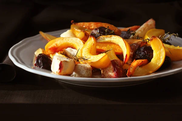 Verduras Temporada Otoño Parrilla Sobre Fondo Oscuro — Foto de Stock