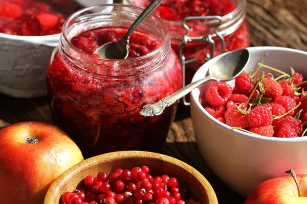 Framboos Cranberry Apple Jam — Stockfoto