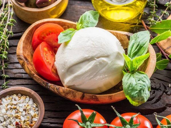 Buffalo Mozzarella Wooden Bowl Table Food Background — Stock Photo, Image