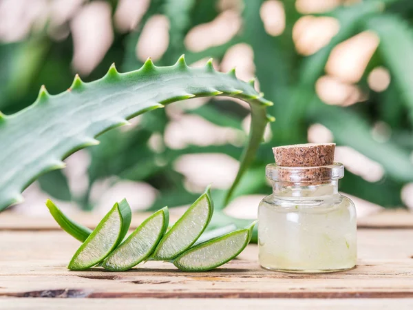 Fresh Aloe Leaves Aloe Gel Cosmetic Jar Wooden Table — Stock Photo, Image