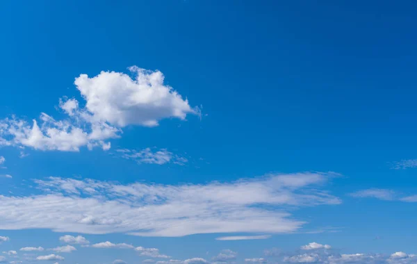Raggi Sole Nel Cielo Nuvoloso Sfondo Della Natura — Foto Stock