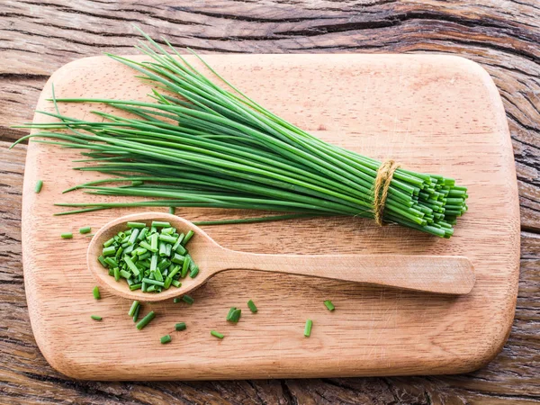 Oignon Vert Sur Table Bois — Photo