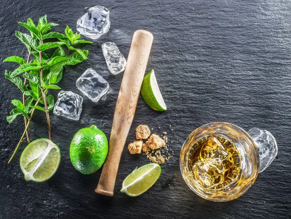 Mojito Cocktail Ingredienser Ovanifrån — Stockfoto