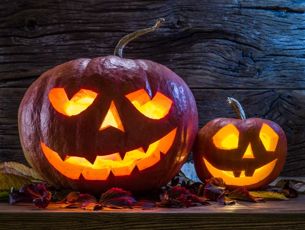 Sırıtan Balkabağı Fener Veya Jack Lantern Cadılar Bayramı Sembollerin Biridir — Stok fotoğraf