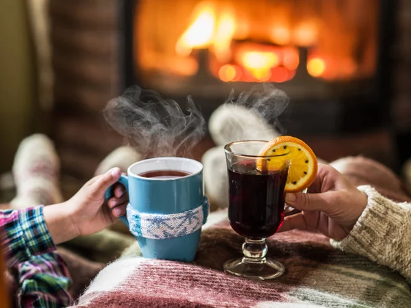 Warming Relaxing Fireplace Woman Feet Cup Hot Drink Front Fire — Stock Photo, Image