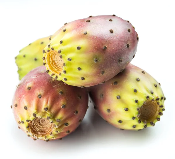 Opuntia Gyümölcs Vagy Fügekaktusz Gyümölcs Fehér Háttér Közeli Kép — Stock Fotó