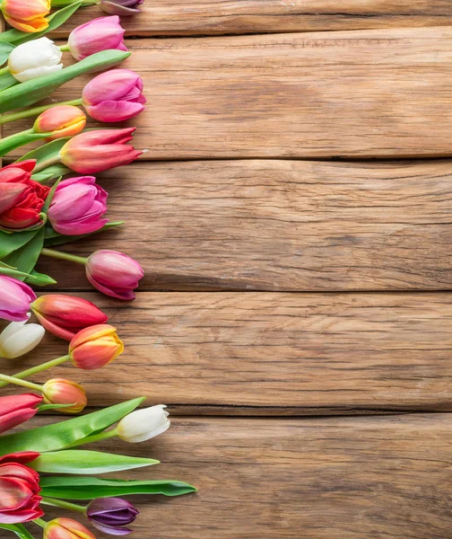 Colorful Tulips Arranged Frame Wooden Background Top View — Stock Photo, Image