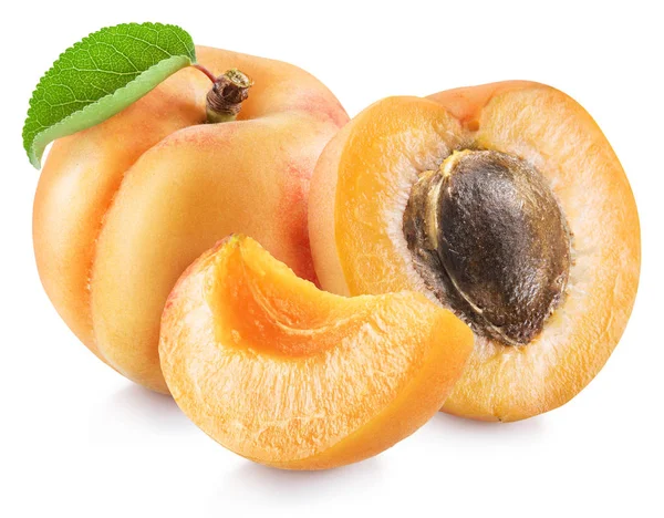 Ripe apricot fruits with a leaf. File contains clipping path. — Stock Photo, Image